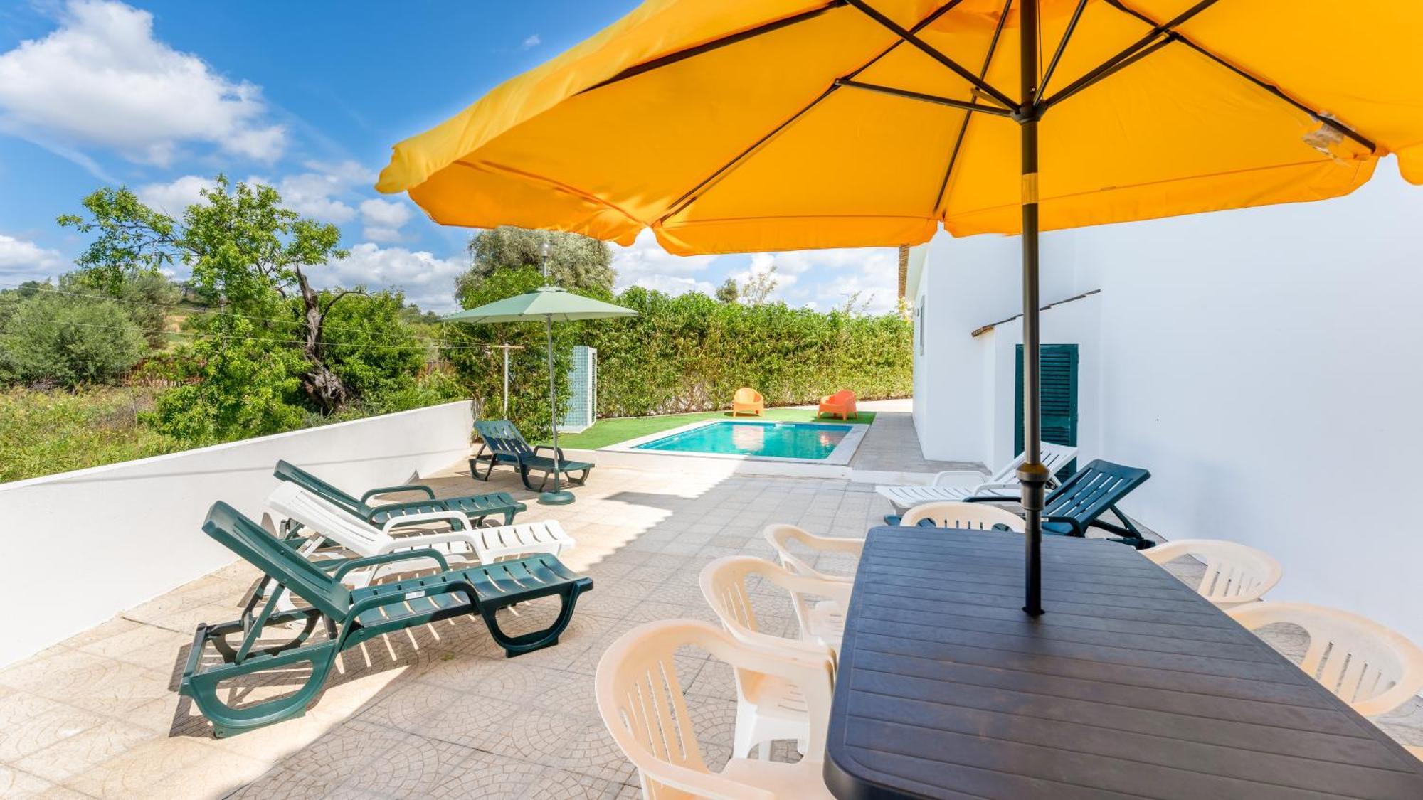 Sunny & Calm 4 Bdr House W/ Pool By Lovelystay Santo Estevao  Exteriér fotografie