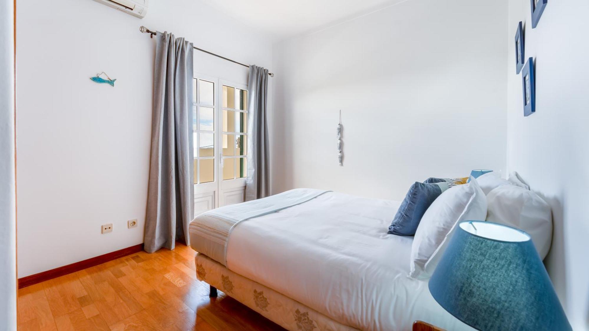 Sunny & Calm 4 Bdr House W/ Pool By Lovelystay Santo Estevao  Exteriér fotografie