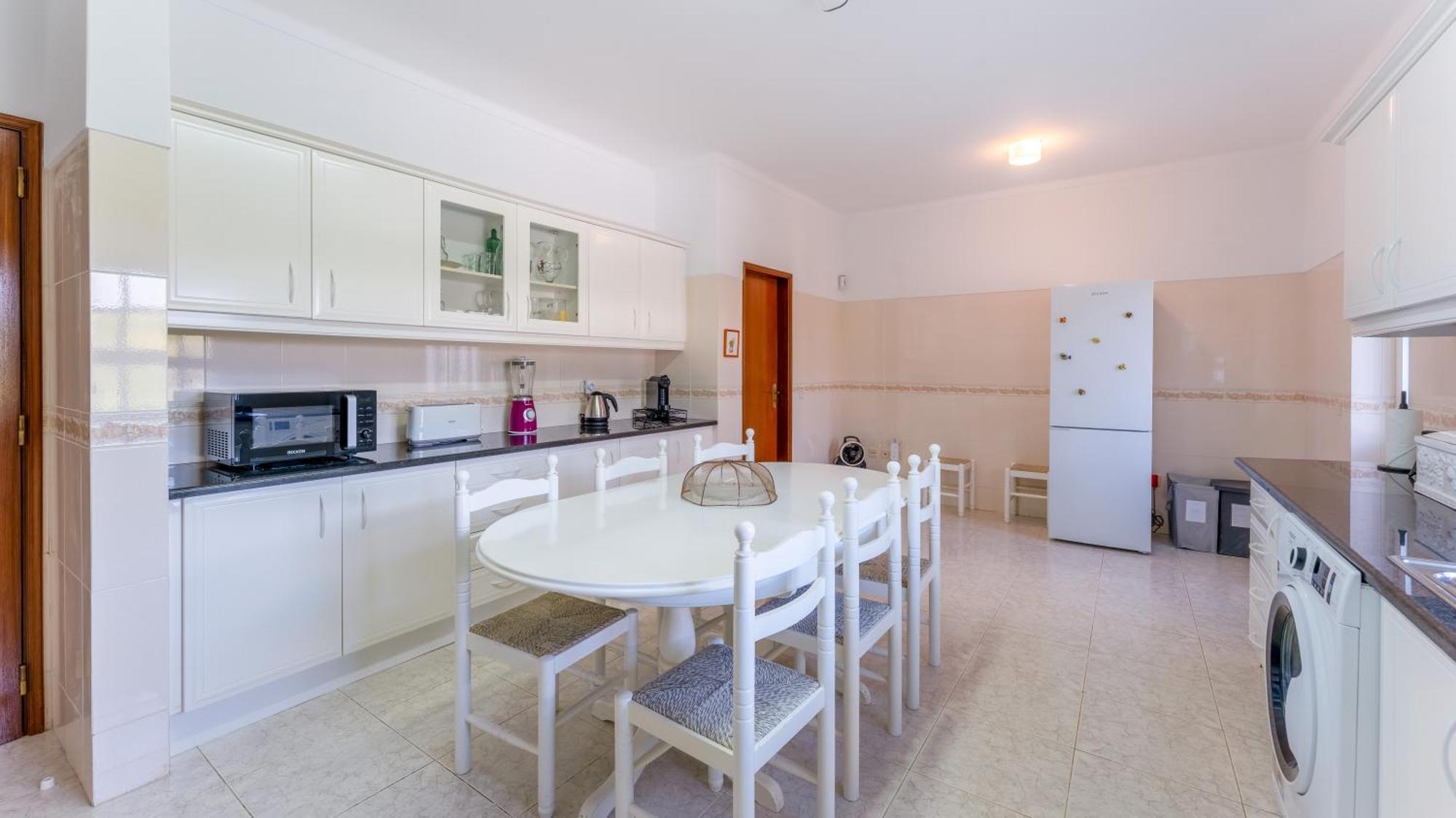 Sunny & Calm 4 Bdr House W/ Pool By Lovelystay Santo Estevao  Exteriér fotografie