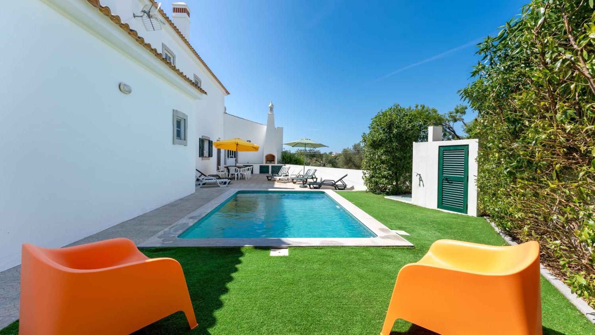 Sunny & Calm 4 Bdr House W/ Pool By Lovelystay Santo Estevao  Exteriér fotografie