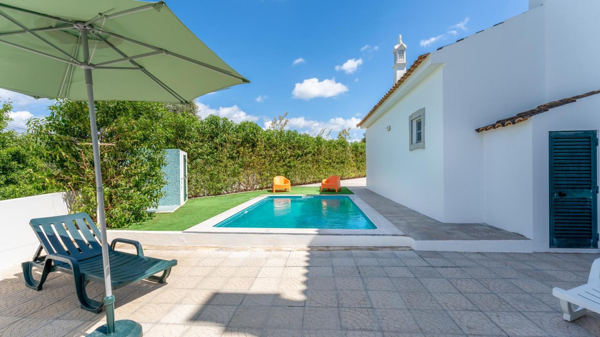 Sunny & Calm 4 Bdr House W/ Pool By Lovelystay Santo Estevao  Exteriér fotografie